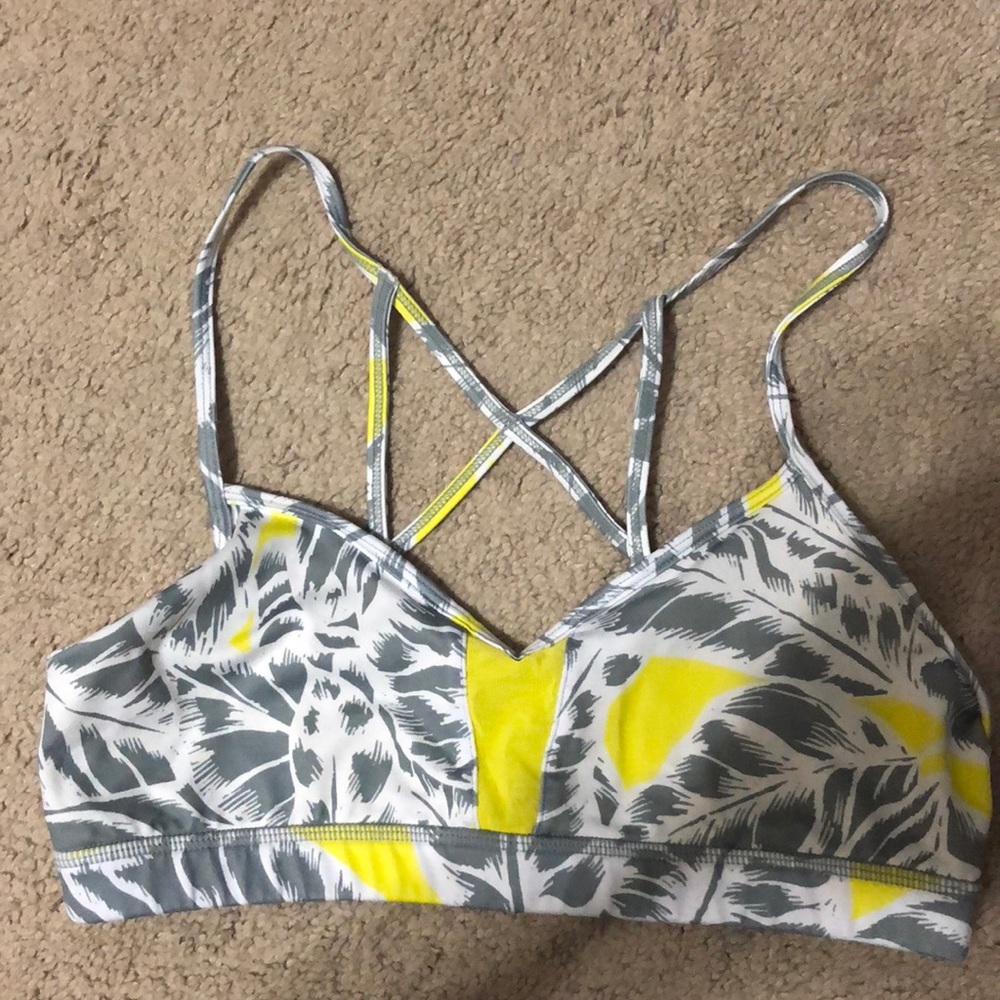 Alo sports bra